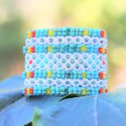 Symbolique des couleurs - Bracelet fantaisie de luxe blanc et turquoise - signification des couleurs
