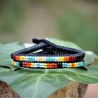 Bracelet coloré noir aux couleurs bijoux amérindiens MIA Provence - couleur navajo