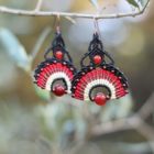 Boucle d'oreille hippie chic rouge - bijou coquelicot MIA Provence