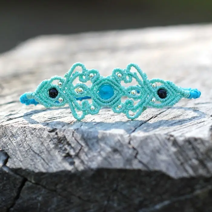 petit bracelet femme style hippie chic ariana